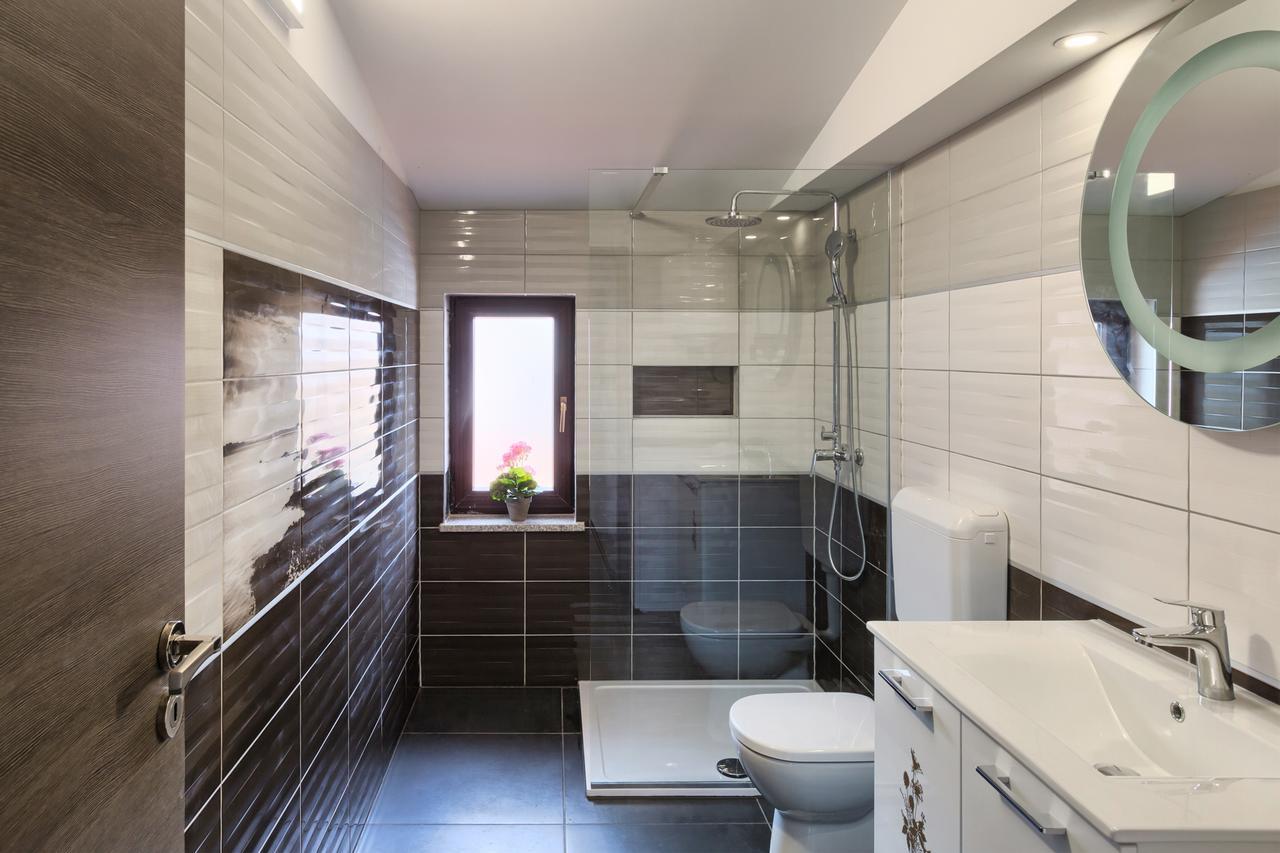 Apartments Ines Pula Ngoại thất bức ảnh