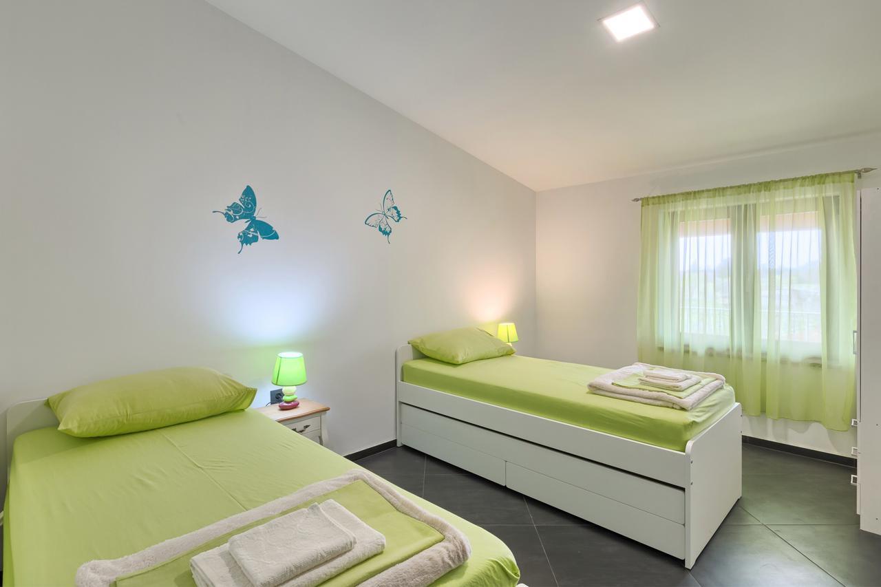 Apartments Ines Pula Ngoại thất bức ảnh